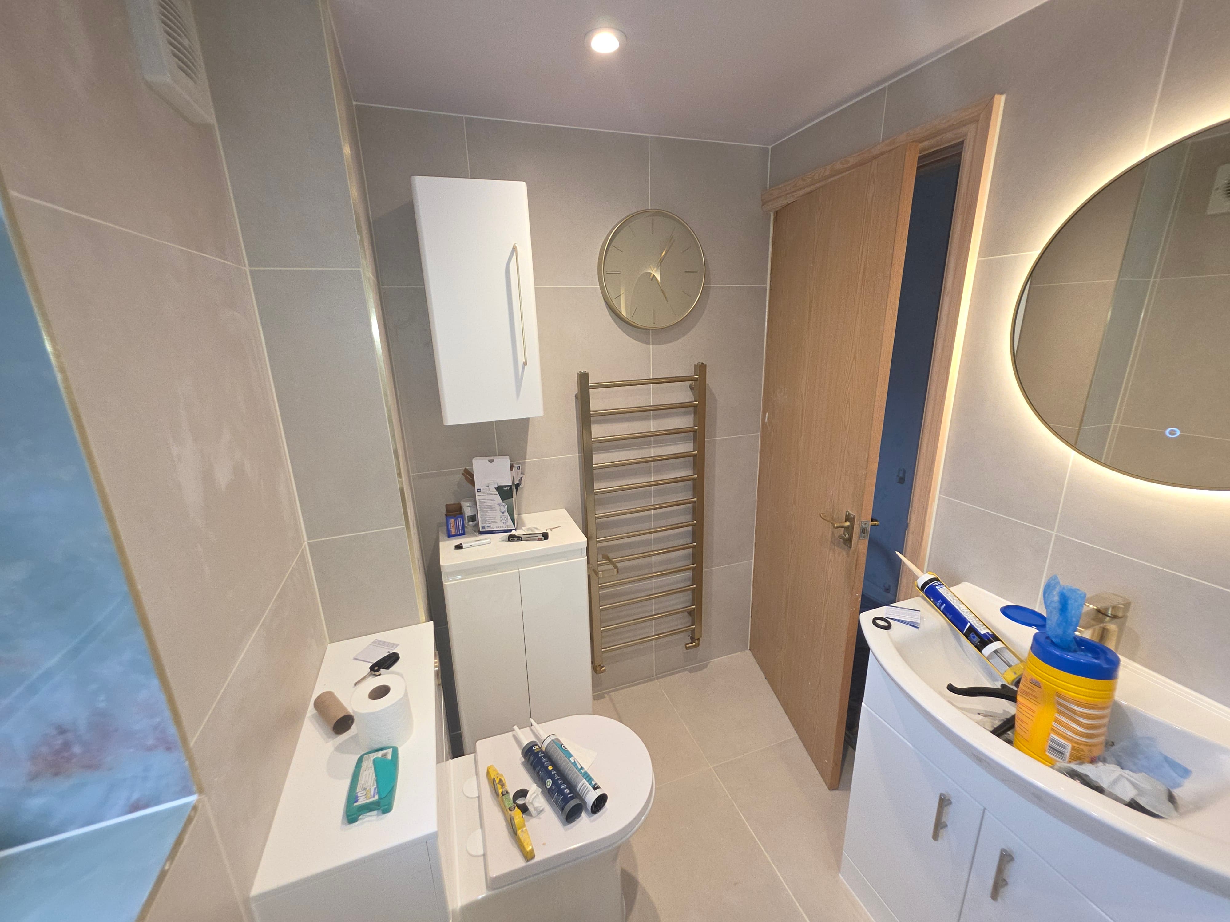 Luxury Bathroom Reference 13